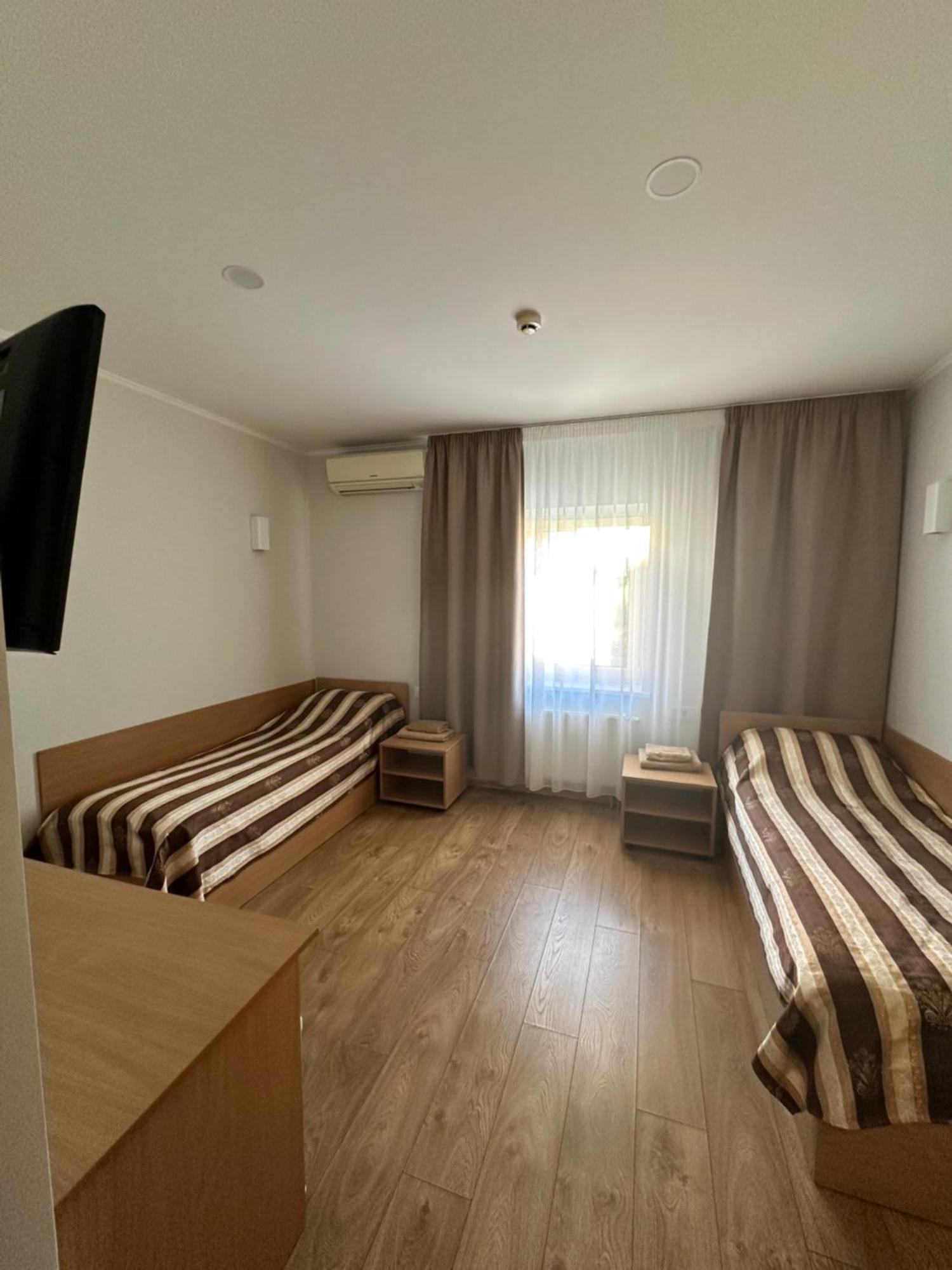 Armenia Motel Garliava Eksteriør billede